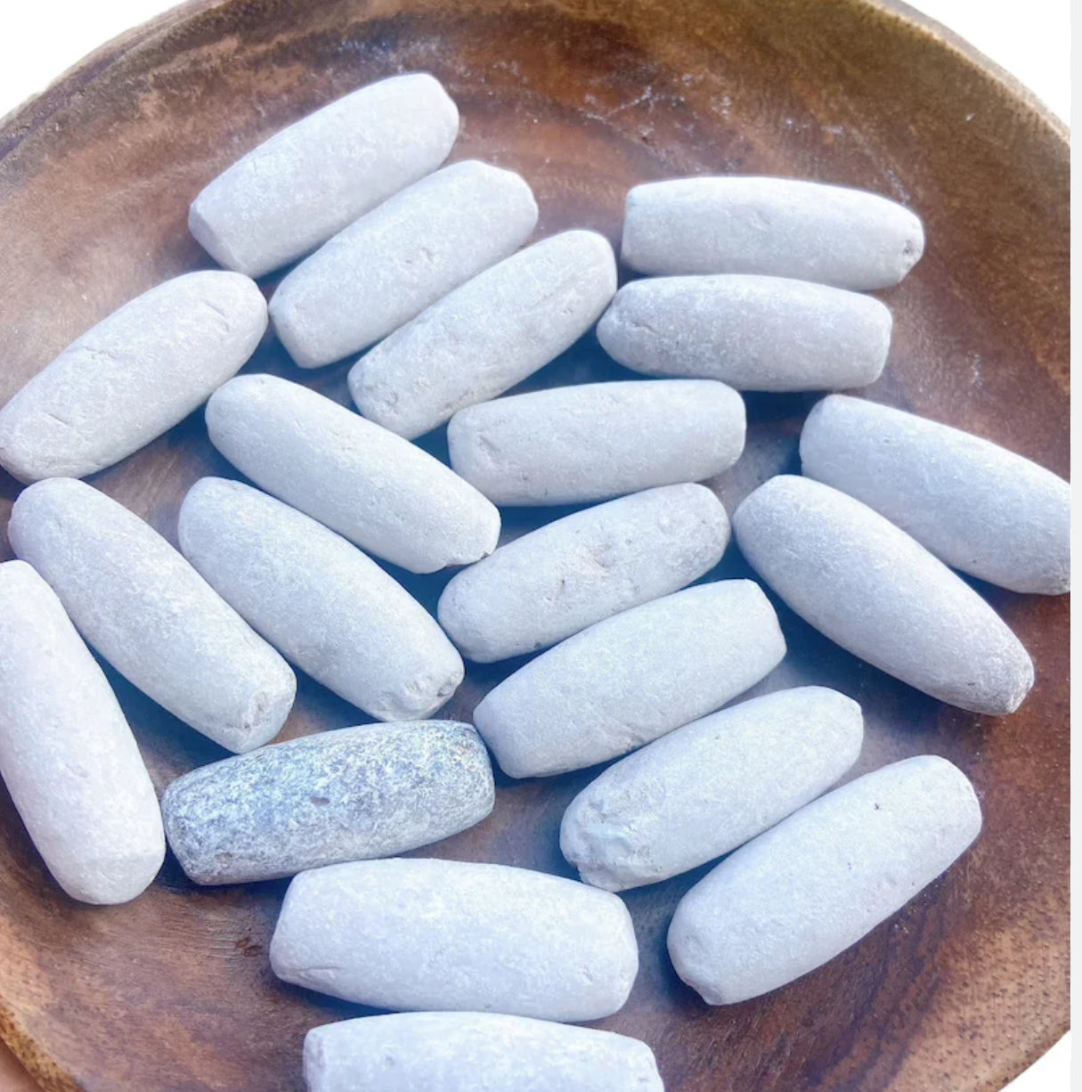 White Ciok Ayilo Edible Clay-Smoked